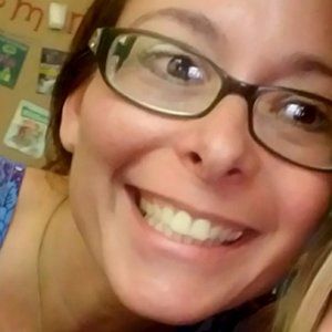 Meet your Posher, Deborah